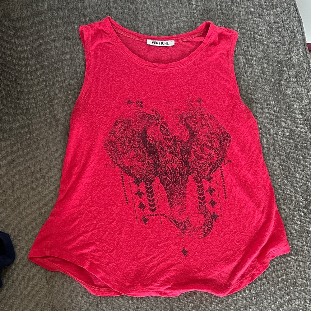 Red Elephant Graphic Muscle Tee size Medium